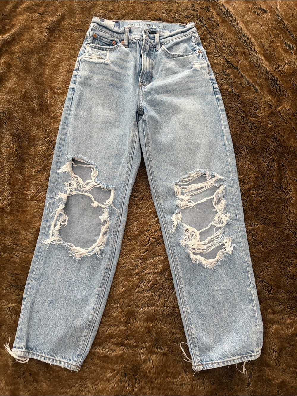 American Eagle Outfitters Light Blue Distressed Boyfriend Jeans 00 X-Short